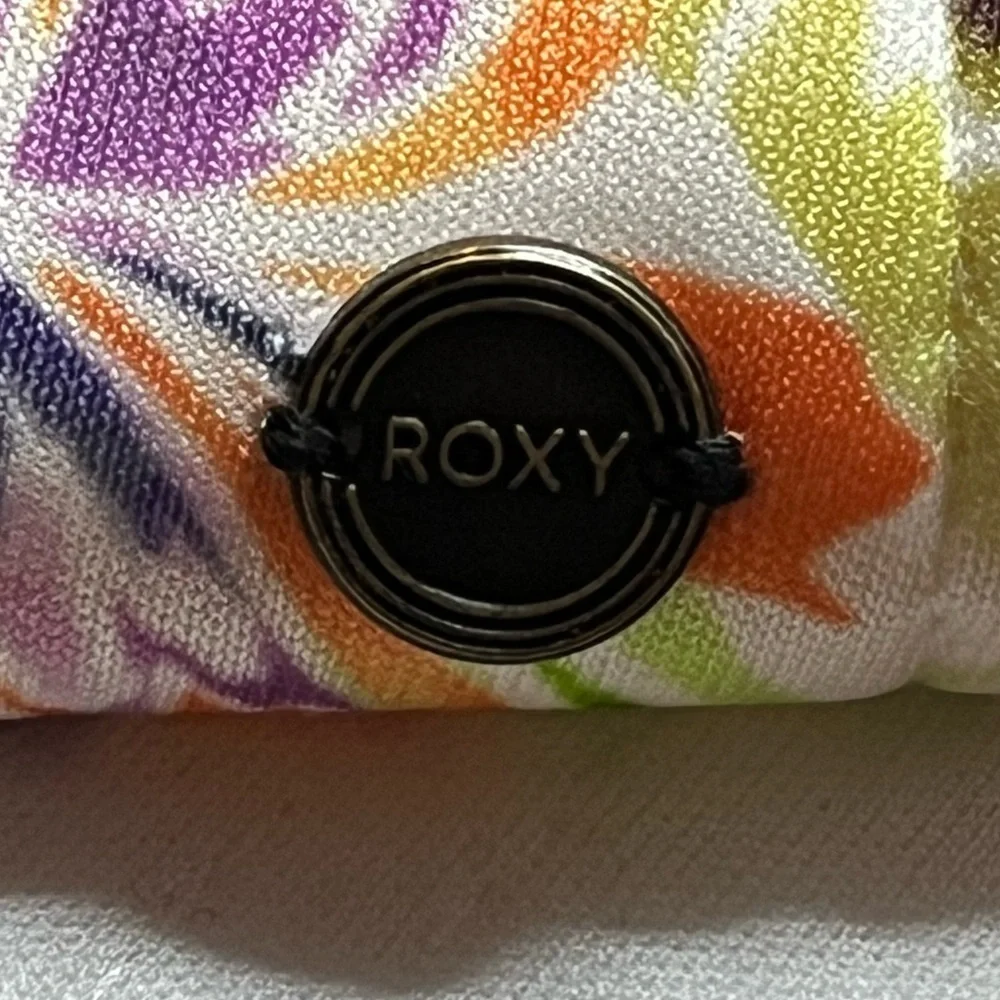 Roxy Women’s Beautiful Morning Adjustable Trucker Hat